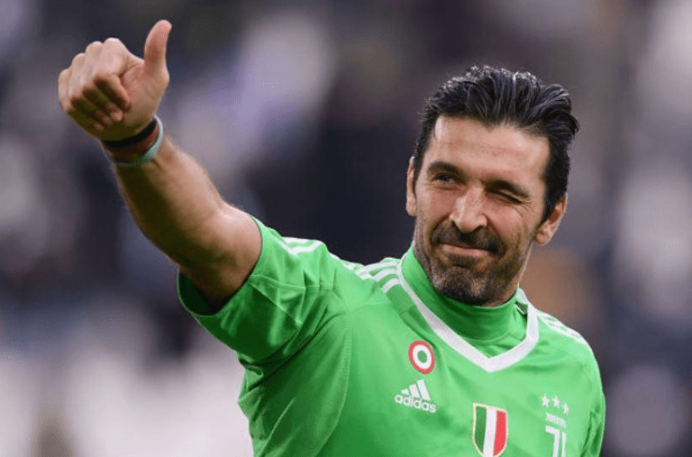 现役球员五大联赛进场次数榜单:布冯榜首 C罗第四!‘十大外围足球大平台’(图1)
现役球员五大联赛进场次数榜单:布冯榜首 C罗第四!‘十大外围足球大平台’(图1)