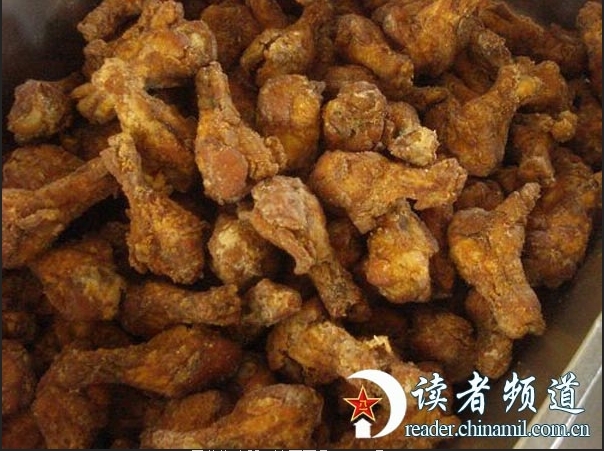 《龙珠英雄》第二集剧情:孙悟空黑化狂打贝吉塔【十大外围足球平台app】(图1) 十大外围足球大平台