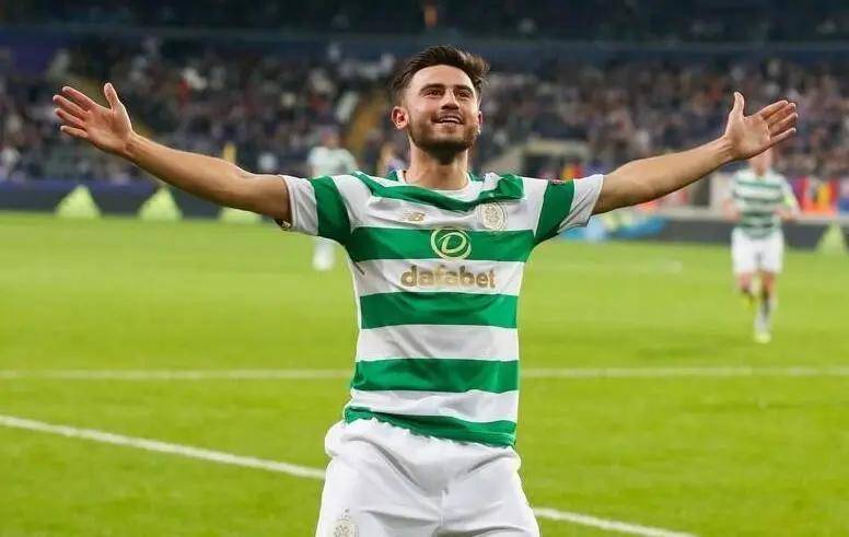 欧罗巴:凯尔特人vsAC米兰 分心联赛凯尔特人主场恐被米兰攻陷!‘十大外围足球平台app’(图4)
欧罗巴:凯尔特人vsAC米兰 分心联赛凯尔特人主场恐被米兰攻陷!‘十大外围足球平台app’(图4)